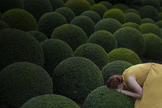 Exposition Maia Flore Au lieu de ce monde à la Galerie Esther Woerdehoff du 14 mars au 5 mai 2018