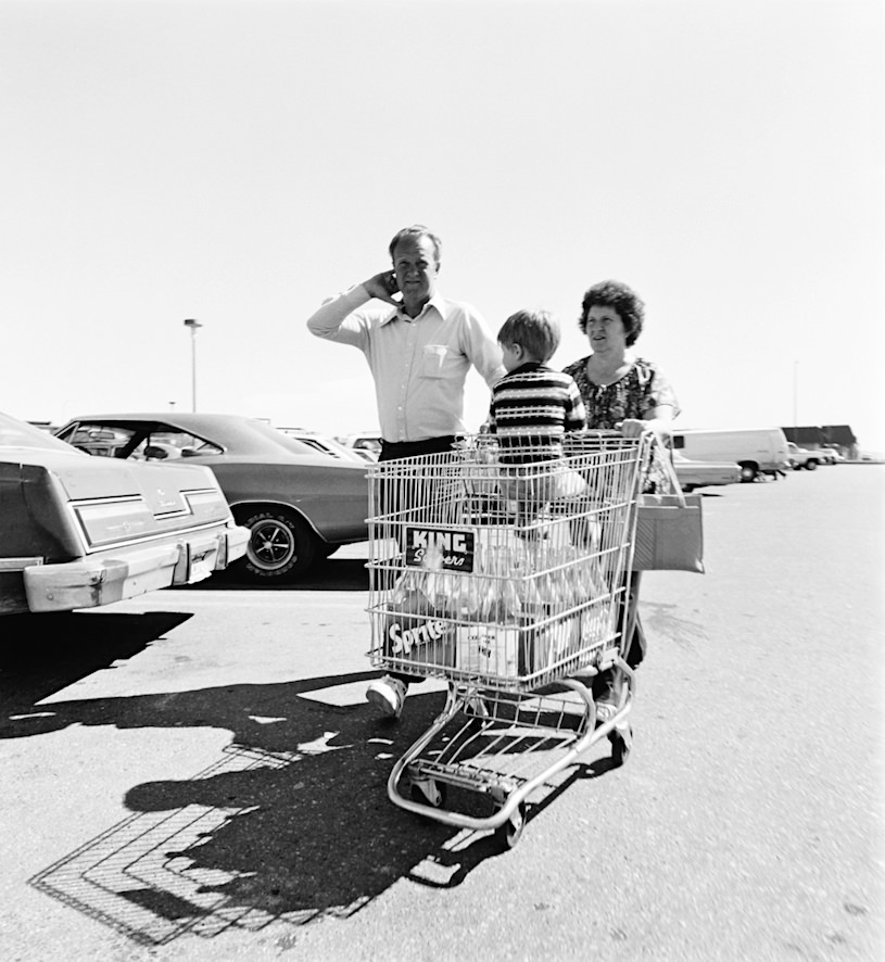 Robert Adams Our Lives and Our Children exhibition at the Cartier-Bresson Foundation, 16th May - 29th July 2018