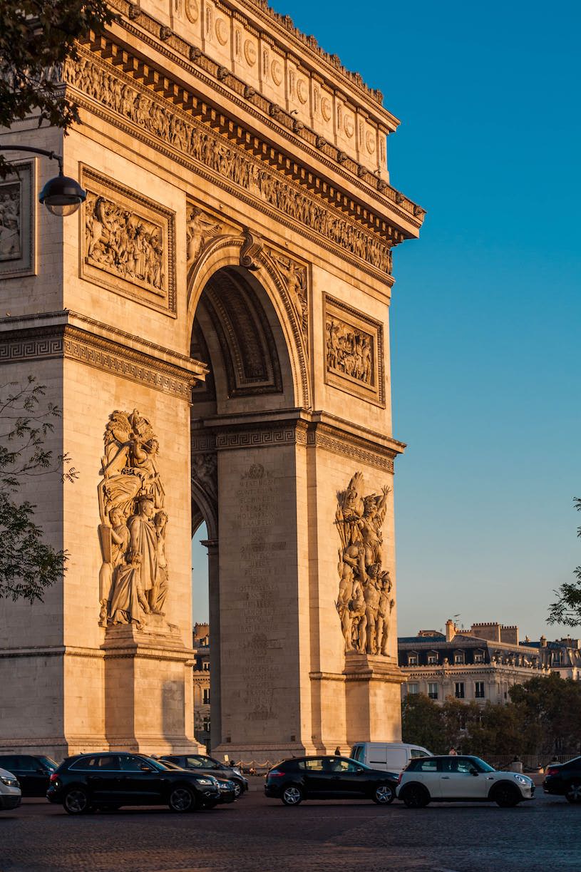 Voir le coucher du Soleil dans l'axe de l’Arc de Triomphe les 7, 8 et 9 mai 2018