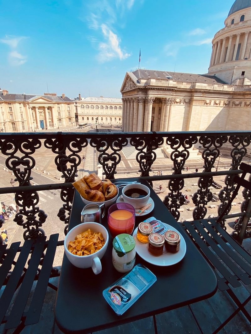 Hôtel les Dames du Panthéon, Paris **** réservez sur notre site web pour le meilleur tarif garanti et un welcome drink offert à l'arrivée !