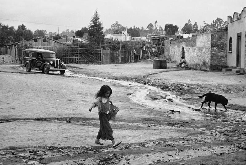 Henri Cartier-Bresson & Helen Levitt and Paul Strand exhibitions at the Cartier-Bresson Foundation, 14th February - 23rd April 2023